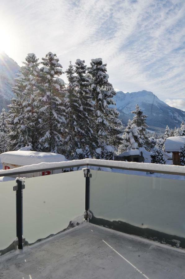 Zugspitzappartements Ehrwald Luaran gambar